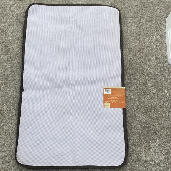 Sonoma Ultimate Performance Bath Rug. 20”x32” Soft Dark Brown Never Been Used. - Picture 3 of 4